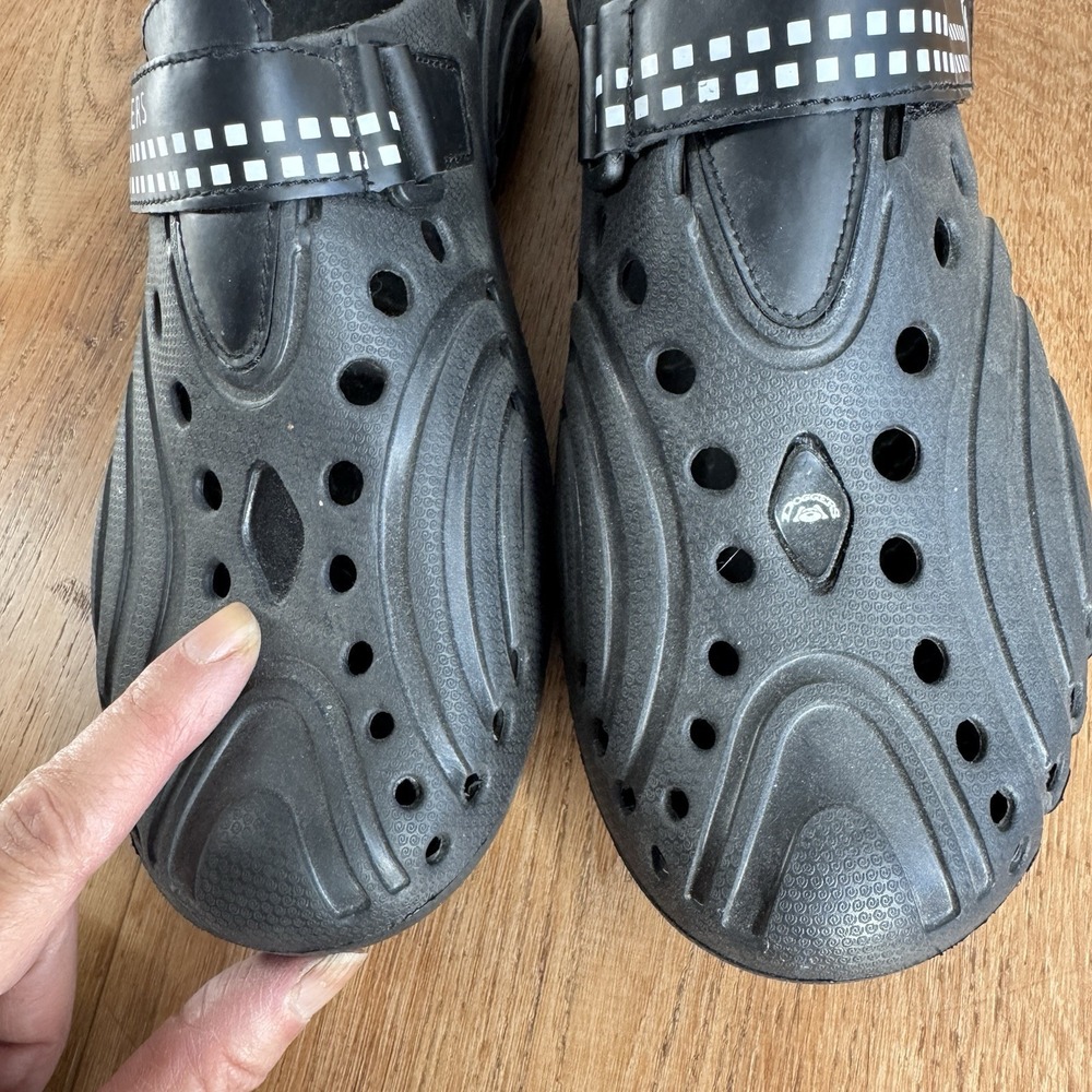 DOGGERS  Black Ultralight Comfort Adjustable Strap Walking Water Clogs Size 8/9* - Picture 6 of 9